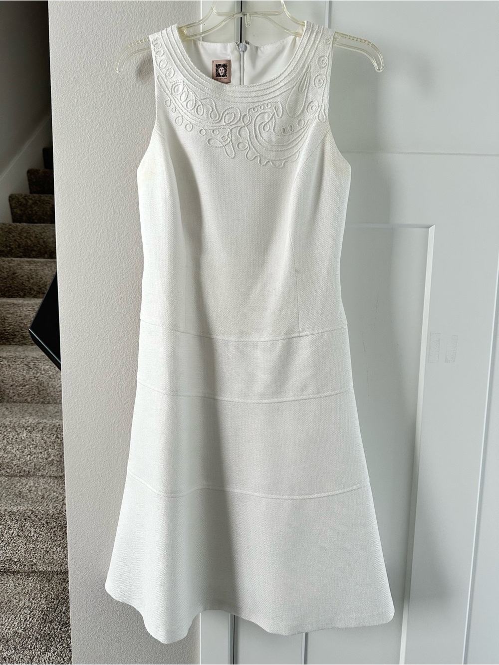 Anne Klein White Sleeveless A-Line Dress with Embroidered Yoke size 8